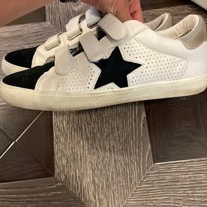 Vintage Havana Velcro Sneakers